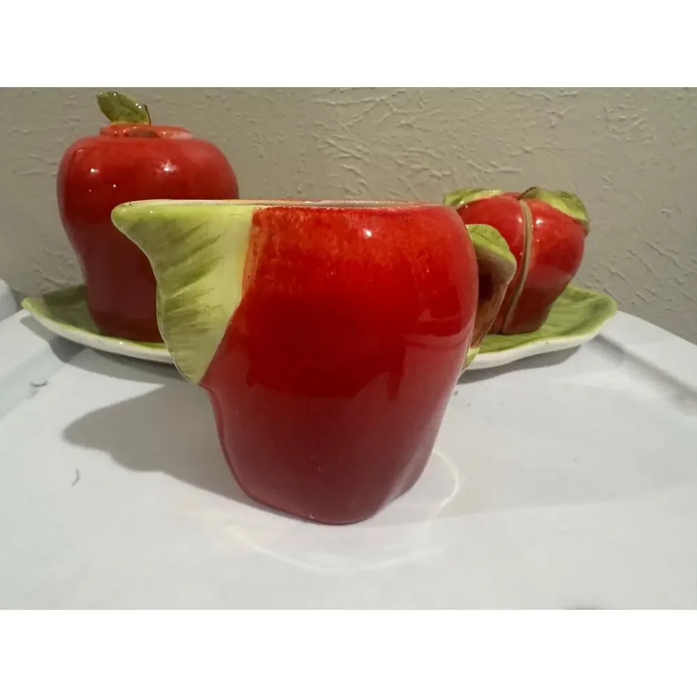 Cracker Barrel Vintage Apple Serving Set